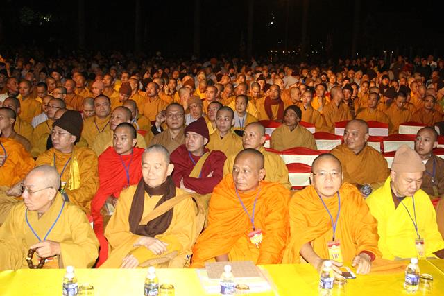 Quảng Ninh: Đêm cầu siêu tưởng niệm các vị tiền bối hữu công thời Trần