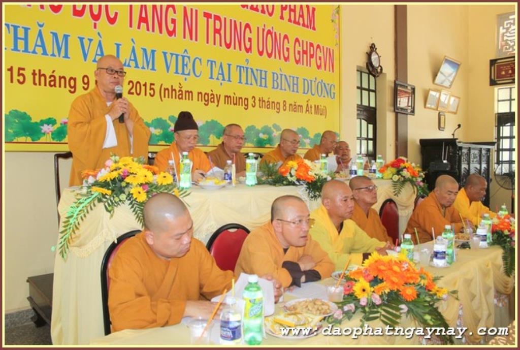 Bình Dương:  Ban Giáo Dục Tăng Ni Trung Ương  đến thăm và làm việc trường Trung Cấp Phật Học