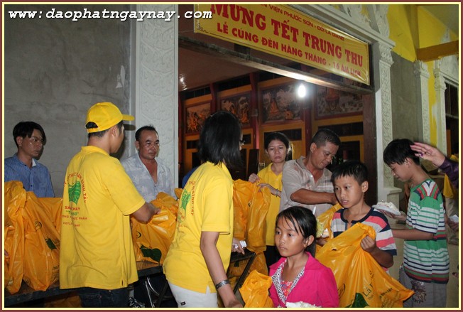 Đồng Nai: Đêm hội trung thu 2015 tại Thiền Viện Phước Sơn
