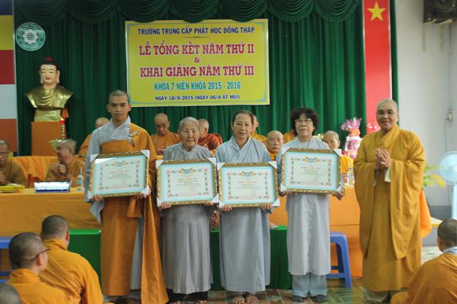 Đồng Tháp: Trường Trung Cấp Phật Học Khai Giảng