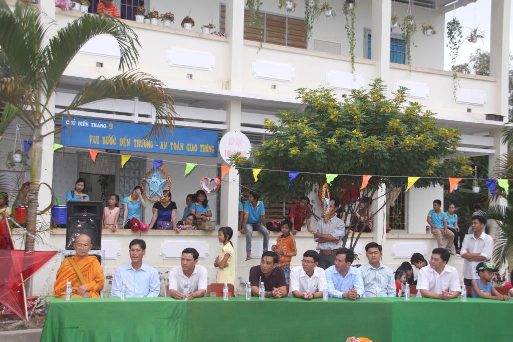 Về Quê Tổ Với Trung Thu Yêu Thương