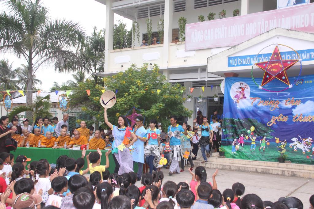 Về Quê Tổ Với Trung Thu Yêu Thương