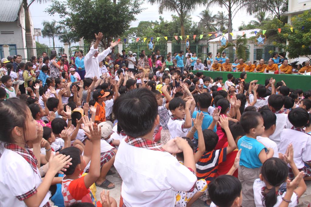 Về Quê Tổ Với Trung Thu Yêu Thương