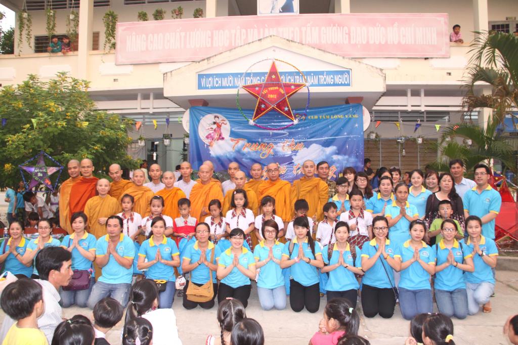 Về Quê Tổ Với Trung Thu Yêu Thương