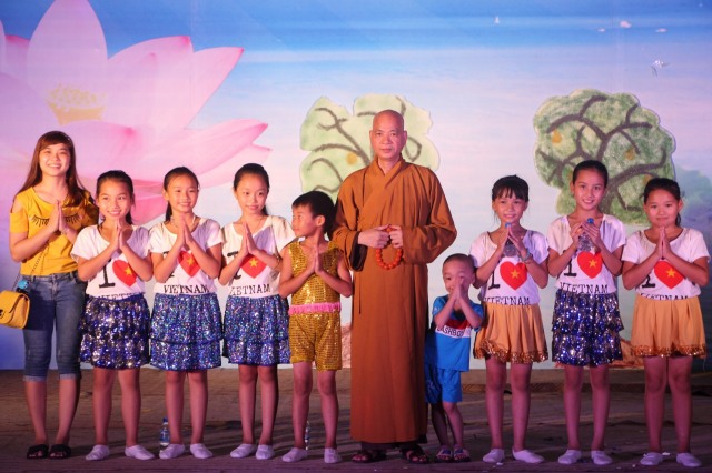 Thái Bình: Chùa Từ Xuyên tổ chức &quot;Đêm hội trăng rằm&quot;