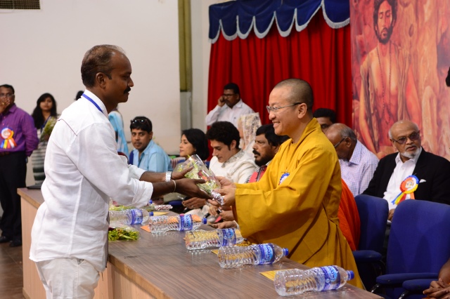 Ấn Độ: Triển lãm tranh về đức Phật kỷ niệm 60 năm Ambedkar theo Phật giáo