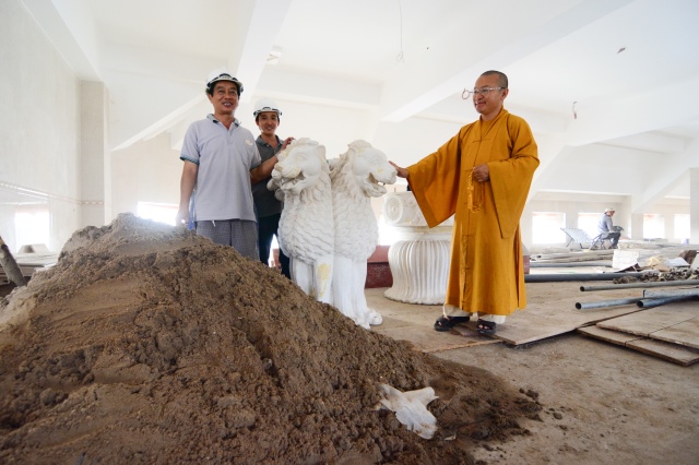 Chùm ảnh: Công trình chùa Giác Ngộ đang đi vào giai đoạn hoàn thiện nội thất