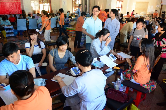 Quỹ Đạo Phật Ngày Nay: Một giọt máu cho đi, một cuộc đời ở lại