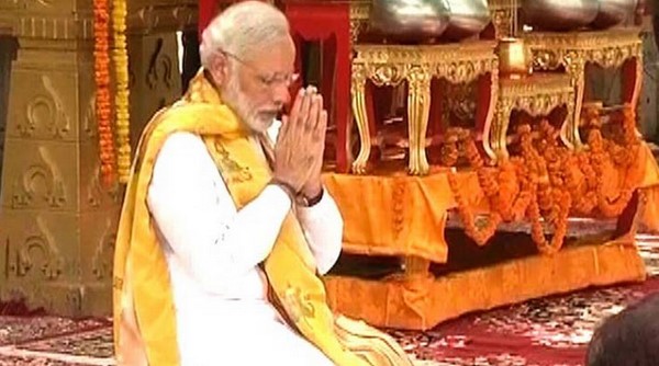 Ấn Độ: Chùm ảnh Thủ tướng Ấn Độ Narendra Modi chiêm bái và cầu nguyện tại Tháp Giác Ngộ