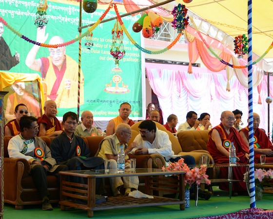 Ấn Độ: Khai mạc triển lãm tư liệu cuộc đời đức Đạt Lai Lạt Ma tại Tu viện Dagpo Shedrubling