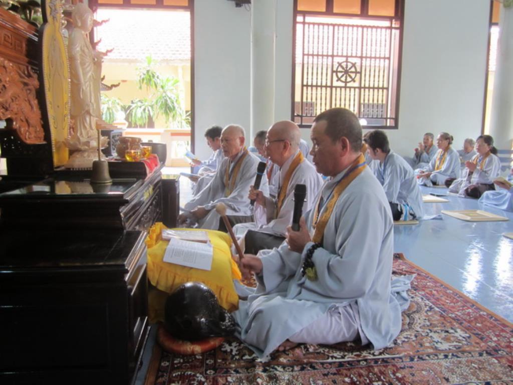 Chùa Đức Hòa – Khóa tu Bát quan trai kỳ 8