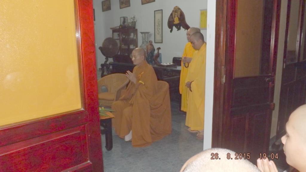Pháp hội Vu lan-Lễ bông hồng cài áo ở tổ đình Thiên Bửu