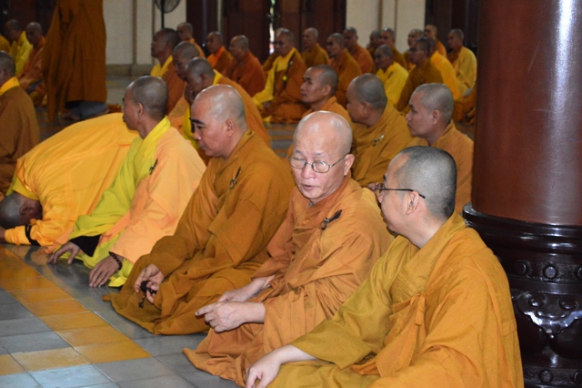 Phật giáo Khánh Hòa tổ chức Lễ Tự tứ, Đại lễ Vu lan, cúng dường trai Tăng tại chùa sắc tứ Long Sơn