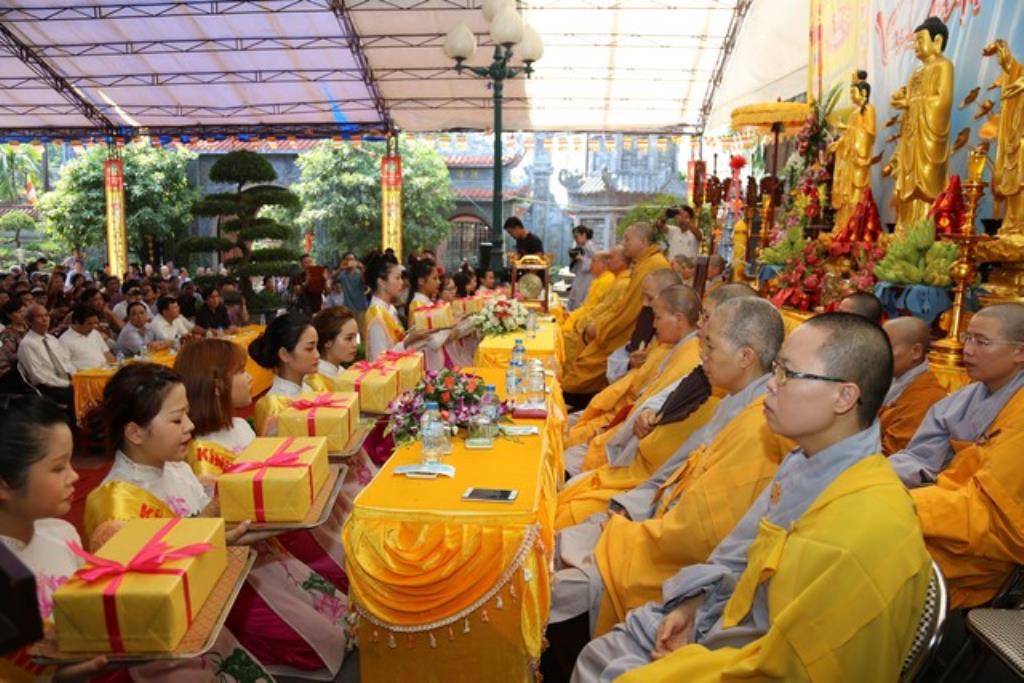 Hà Nội: Vu Lan báo hiếu tại chùa Tăng Phúc PL.2559-DL.2015