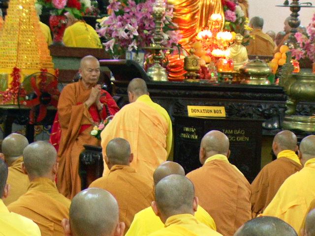 Khánh Hòa: tổ chức Lễ Tự tứ, Đại lễ Vu lan, cúng dường trai Tăng  tại chùa sắc tứ Long Sơn