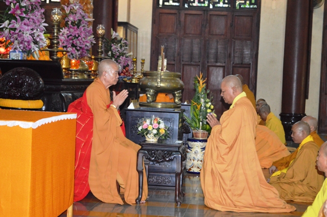 Phật giáo Khánh Hòa tổ chức Lễ Tự tứ, Đại lễ Vu lan, cúng dường trai Tăng  tại chùa sắc tứ Long Sơn