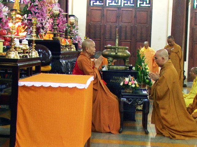 Phật giáo Khánh Hòa tổ chức Lễ Tự tứ, Đại lễ Vu lan, cúng dường trai Tăng tại chùa sắc tứ Long Sơn