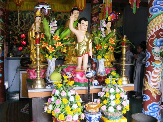 Khánh Hòa : Ngày Giỗ Tổ Từ Hiếu về thăm ngôi chùa cổ Quang Long (Ninh Hòa)