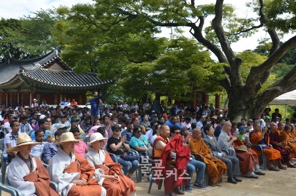 Hàn Quốc: Cổ Tự Cheondeungsa tổ chức liên hoan văn hóa đa quốc gia cho người nhập cư