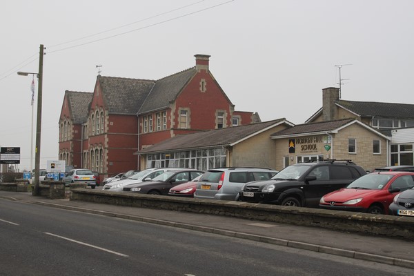 Anh quốc Trường Norton Hill ứng dụng Phật pháp trong học đường