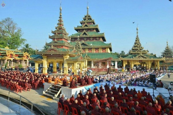 Chùm ảnh Lễ Dâng Y Kathina tại thành phố Dawei, Myanmar