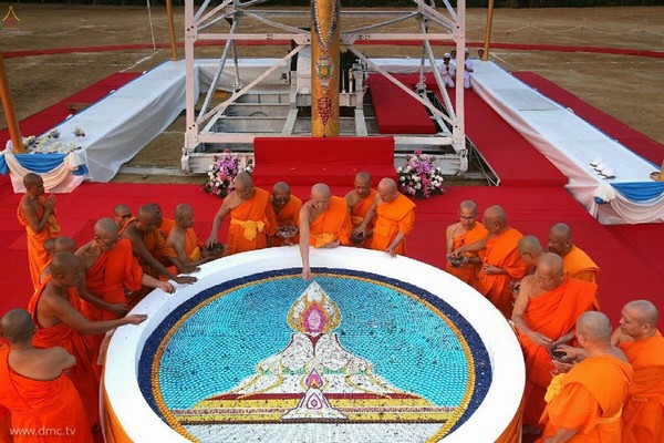 Thái Lan: Chùm ảnh Lễ dựng Đài Tưởng niệm Tổ sư Phramongkolthepmuni