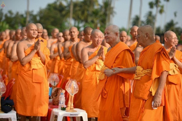Thái Lan: Chùm ảnh Lễ dựng Đài Tưởng niệm Tổ sư Phramongkolthepmuni