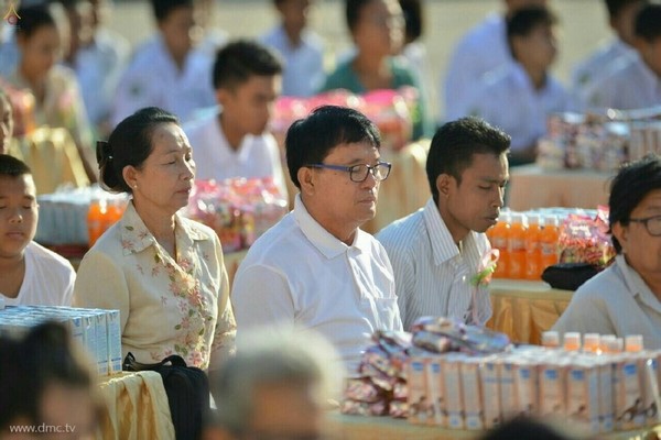 Chùm ảnh Lễ Dâng Y Kathina tại thành phố Dawei, Myanmar