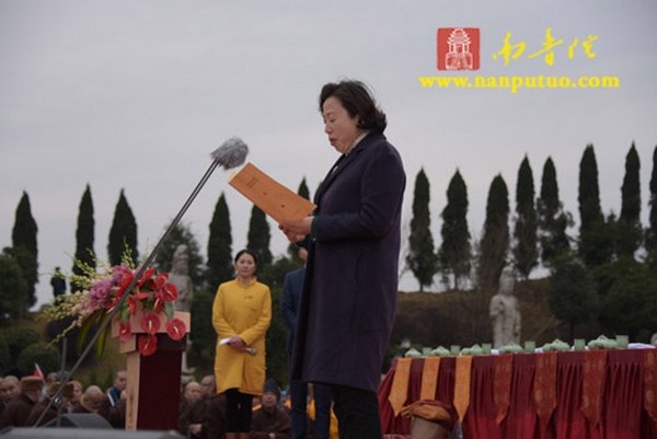 Trung Quốc: Khai quang tượng Thiên Thủ Thiên Nhãn lộ thiên cao nhất thế giới