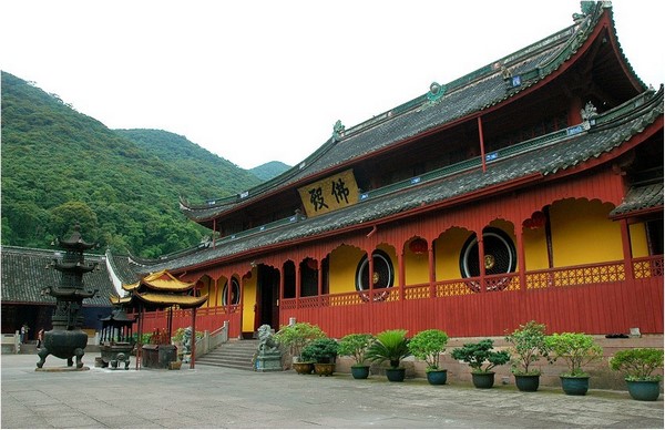 Trung Quốc: Danh lam thắng tích Thiên Đồng Thiền Tự,tỉnh Chiết Giang