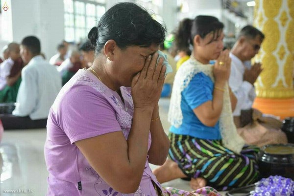 Chùm ảnh Lễ xuất gia gieo duyên thành phố Dawei, Đông Nam Myanmar.