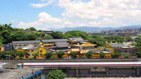 Đài Loan: Chùm ảnh ngôi Già lam Lâm Tế Hộ Quốc Thiền Tự