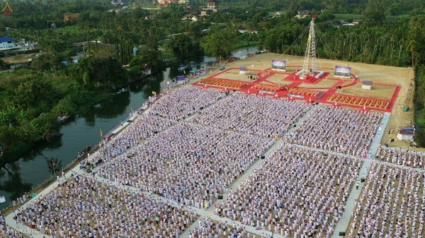 Thái Lan: Chùm ảnh Lễ dựng Đài Tưởng niệm Tổ sư Phramongkolthepmuni