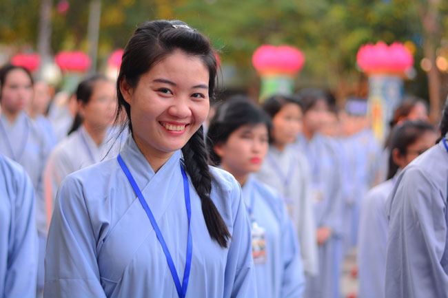 Đêm Hoa Đăng vía Phật A Di Đà