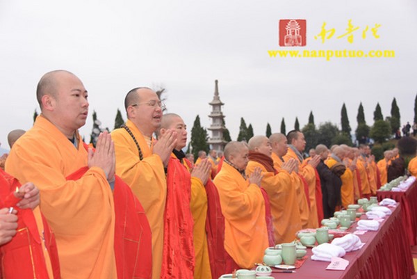 Trung Quốc: Khai quang tượng Thiên Thủ Thiên Nhãn lộ thiên cao nhất thế giới