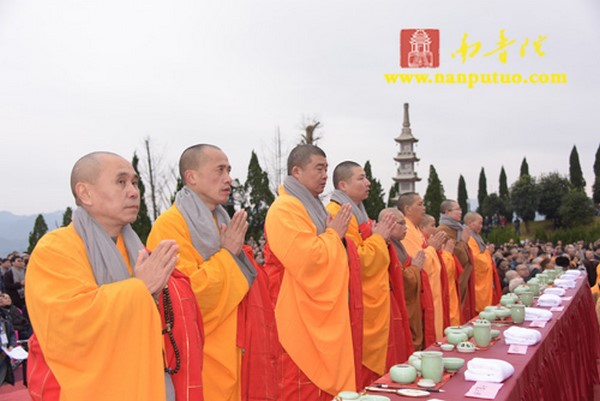 Trung Quốc: Khai quang tượng Thiên Thủ Thiên Nhãn lộ thiên cao nhất thế giới
