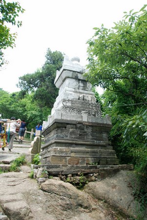 Danh lam thắng cảnh Linh Nham Sơn Tự Tô Châu Trung Quốc