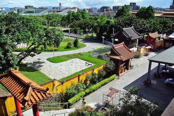 Đài Loan: Chùm ảnh ngôi Già lam Lâm Tế Hộ Quốc Thiền Tự