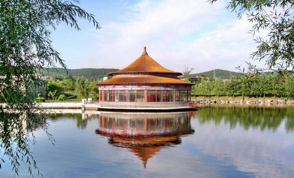 Chùm ảnh Danh lam thắng cảnh An Sơn Ngọc Phật Uyển, tỉnh Liêu Ninh. Trung Quốc