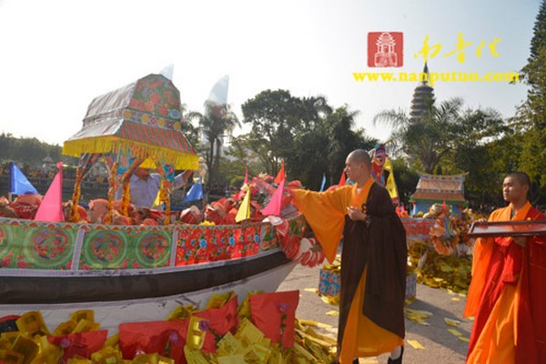 Trung Quốc: Chùm ảnh Pháp hội Trai đàn Thủy lục viên mãn tại Nam Phổ Đà Tự