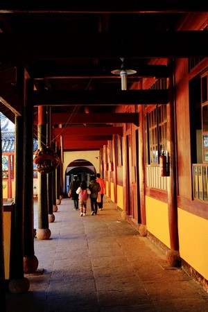 Trung Quốc: Danh lam thắng tích Thiên Đồng Thiền Tự,tỉnh Chiết Giang