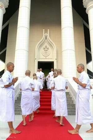 Thái Lan: Chùm ảnh Tu viện Dhammakaya tổ chức cho người Campuchia xuất gia
