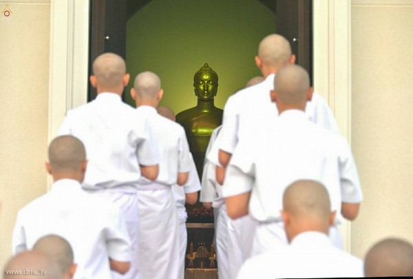 Thái Lan: Chùm ảnh Tu viện Dhammakaya tổ chức cho người Campuchia xuất gia