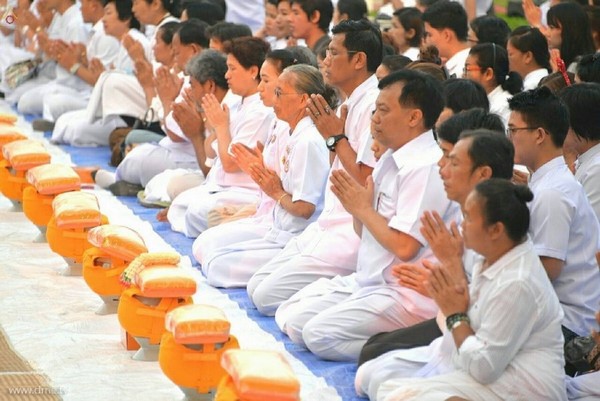 Thái Lan: Chùm ảnh Tu viện Dhammakaya tổ chức cho người Campuchia xuất gia