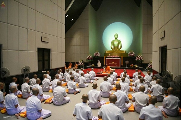 Thái Lan: Chùm ảnh Tu viện Dhammakaya tổ chức cho người Campuchia xuất gia