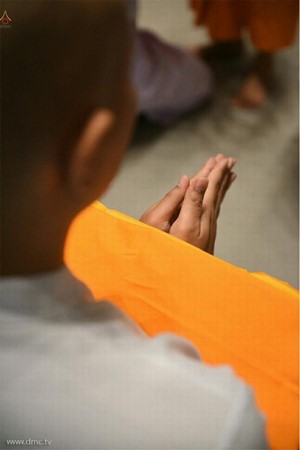 Thái Lan: Chùm ảnh Tu viện Dhammakaya tổ chức cho người Campuchia xuất gia