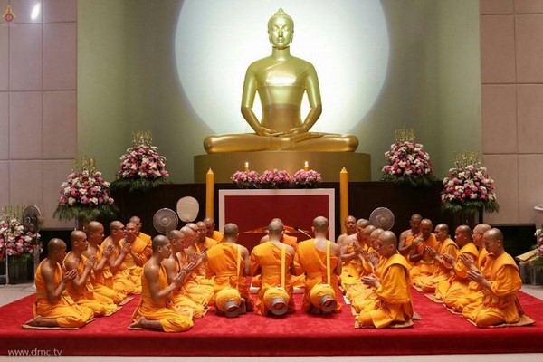 Thái Lan: Chùm ảnh Tu viện Dhammakaya tổ chức cho người Campuchia xuất gia