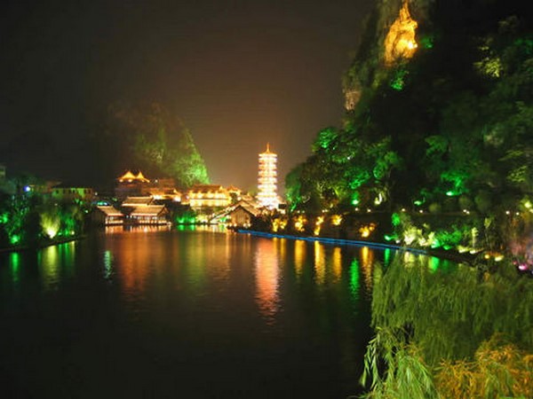 Chùm ảnh Danh lam thắng cảnh An Sơn Ngọc Phật Uyển, tỉnh Liêu Ninh. Trung Quốc