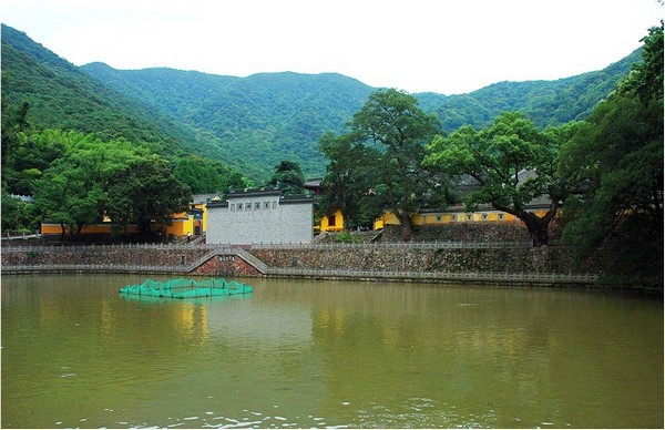 Trung Quốc: Danh lam thắng tích Thiên Đồng Thiền Tự,tỉnh Chiết Giang