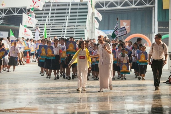 Chùm ảnh Sinh hoạt khóa tu học của Thanh thiếu niên Phật tử Thái Lan